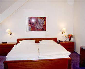 Dom Hotel Gescher Exterior photo